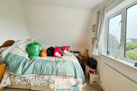 3db8f203--4909-AB...