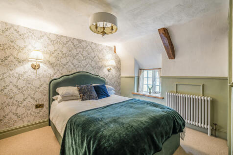 1355768-10-68cbf3...