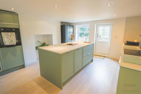 70 pinchbeck road-32.jpg