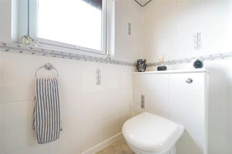 4 bed, 3 bath Detached in Cardiff - Photo 22