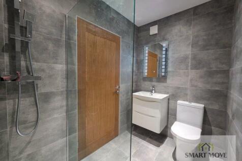 Bedroom Three En Suite