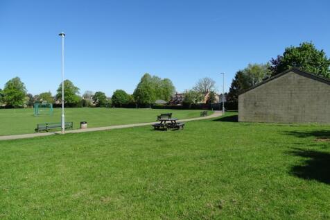 Park from gate - Right view