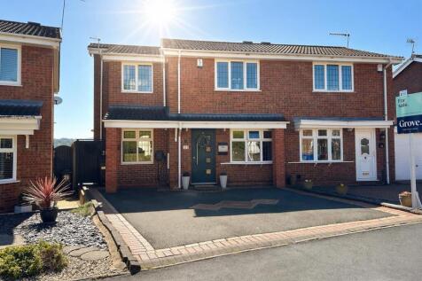 Farndale Close Brierley Hill 1.jpg