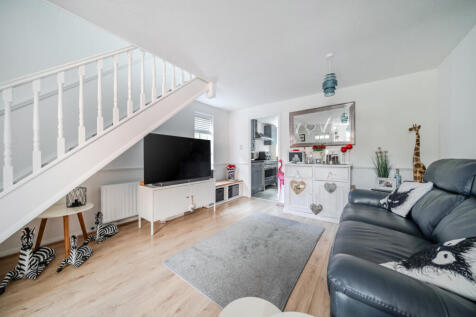 1340860-8-689dc47...