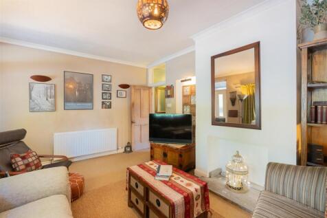 238 London Road-13.jpg