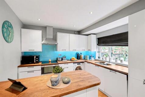Kitchen_2.jpeg