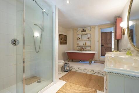 Holly Lodge, Barby