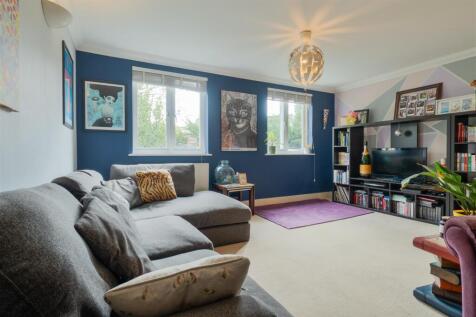 Living Room.jpg