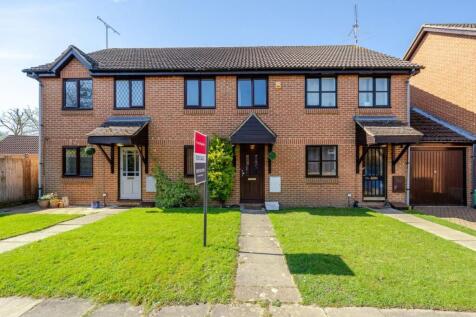 20 Trefoil Close