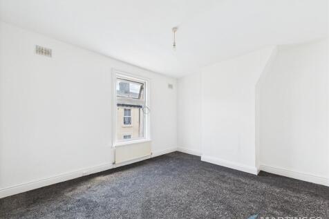 CAM02318G0-PR0453...