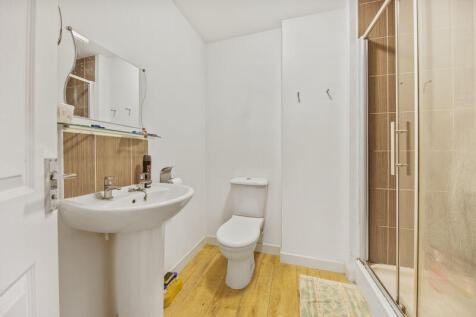 Ensuite.