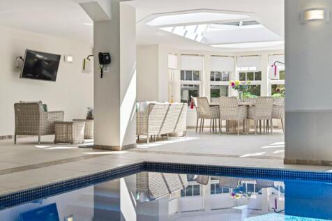 8 bed, 7 bath Detached in Glasgow - Photo 25