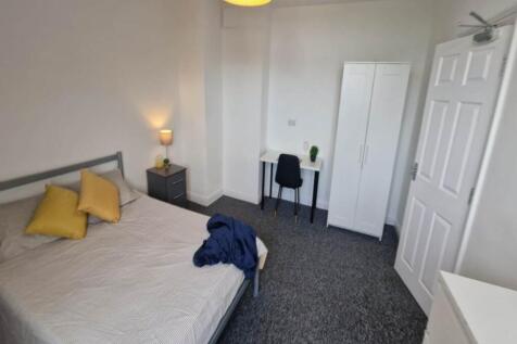 Room 6 (4)