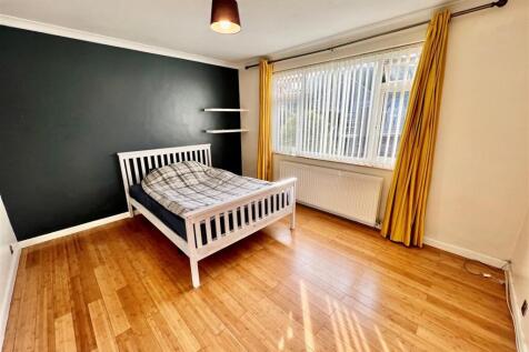 Ground Floor Bedroom 2/Reception