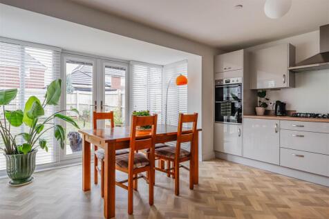 Ffordd Y Spitfire_-9.jpg