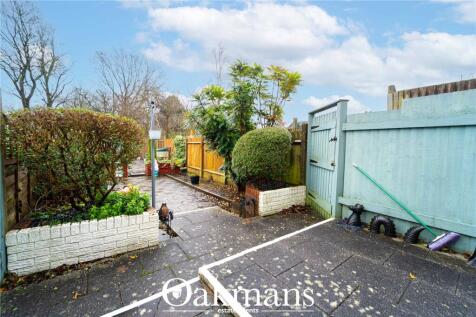 2 bed, 1 bath Terraced in Birmingham - Photo 16