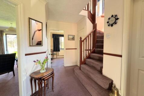RECEPTION HALLWAY