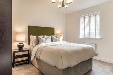 Similar Show Home