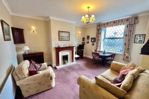 Bramleys Estate Agents - Union Street - Lindley (9