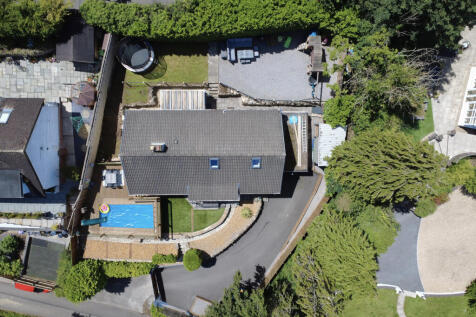 dji_fly_20260613_131326_682_1781352910371_photo_op