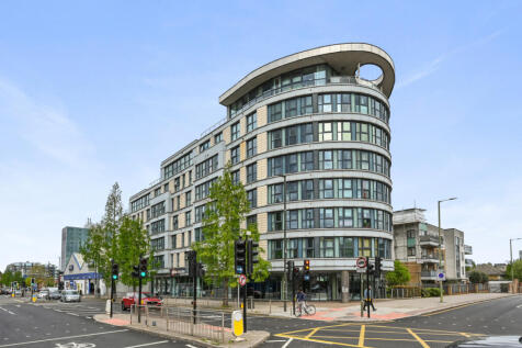 Outstanding Modern One Bedroom Apartment