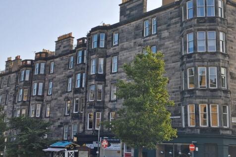 Set on the first floor of a traditional tenement in the city's sought-after Marchmont area, the flat beautifully combines elegant period character with generous, versatile living space. Retained origi