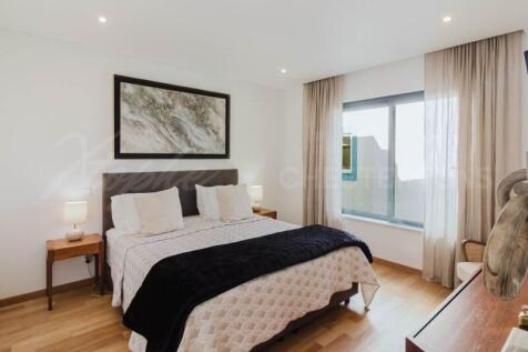 Quarteira Sea Front 2 Bed Apartment For sale (5)