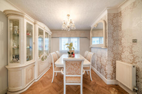 1356319-3-68cbd24...