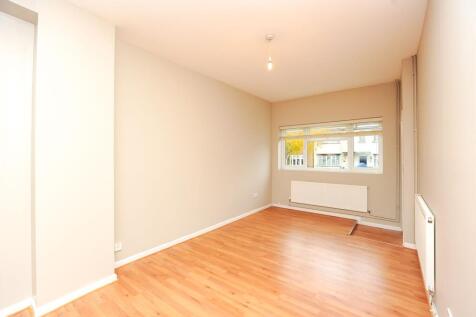 Open Plan Living Room / Kitchen
