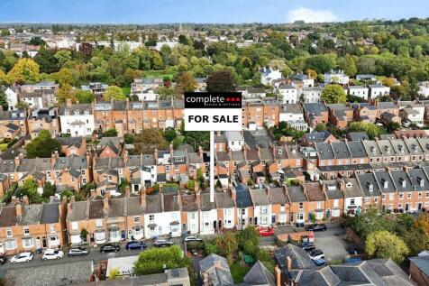 c905e5e0--4052-B671-40E312C17EEF-29896-00000A4338B