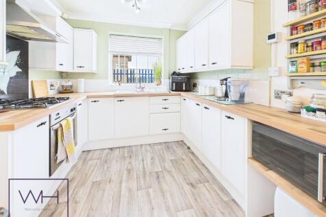 CAM03785G0-PR0056-ST