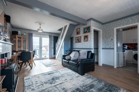 24 Foxfield Road (12 of 17).jpg
