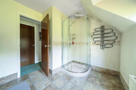 Master Ensuite