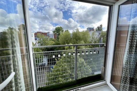 Juliette Balcony