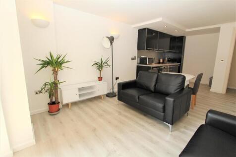 A newly re-decorated furnished two bedroom, two bathroom apartment. The property is superbly presented with open plan living area incorporating fully integrated kitchen with dishwasher. Both bedrooms
