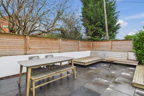 Outside Entertaining Area