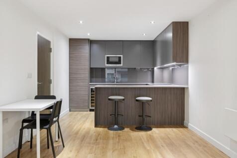 101791_Flat 17 Em...