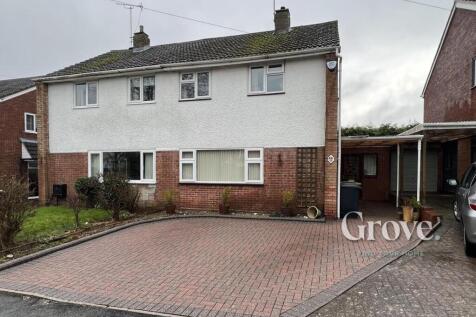 Robins Close Oldswinford 2.jpg