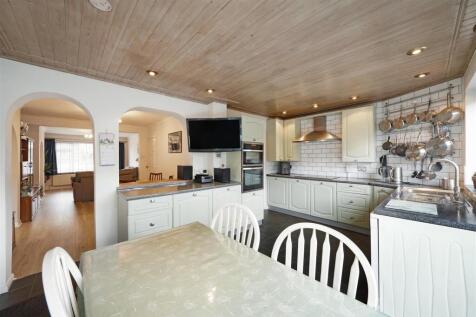 61 Horsenden Lane North - aX3Bzth4Ntp1RAAcuQ8u.jpg