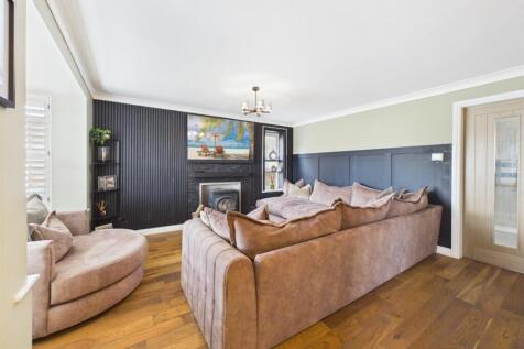 Lounge: