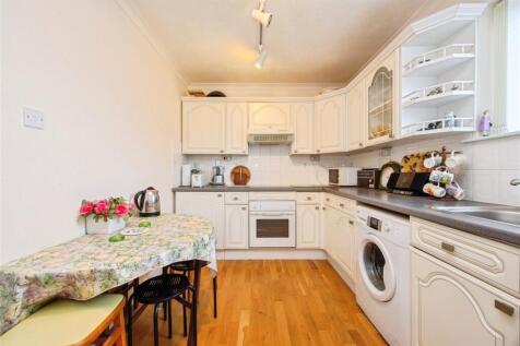 Kitchen/Breakfast Rm