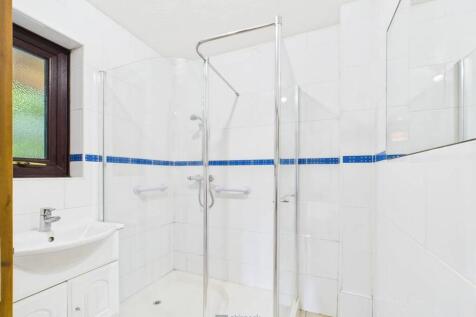 Ensuite Shower Room