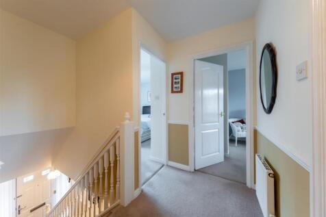 14 Trafalgar Close-028.JPG