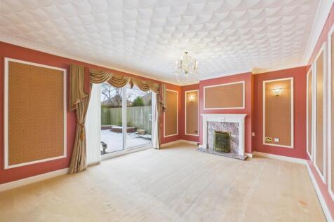 Lounge: