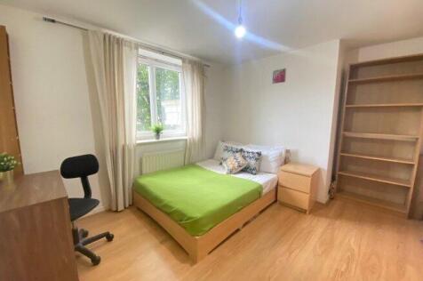 room-3-flat-1-5-millenium-drive-e14-3ge-993541
