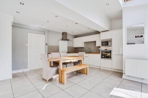 Kitchen/Family Room
