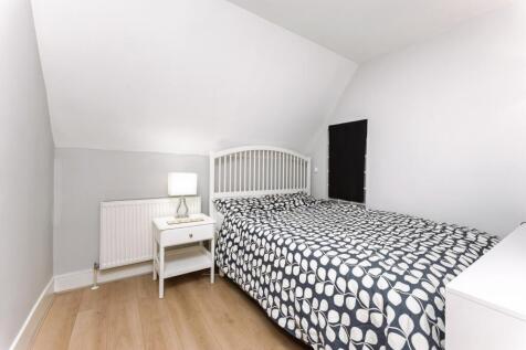 Bedroom Three/Study