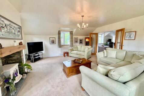 PHOTO-2025-08-15-07-23-53 (19).jpg