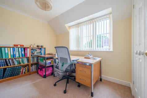 1306645-7-684aba2...