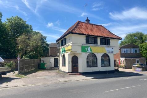 Shop entrance & Parking